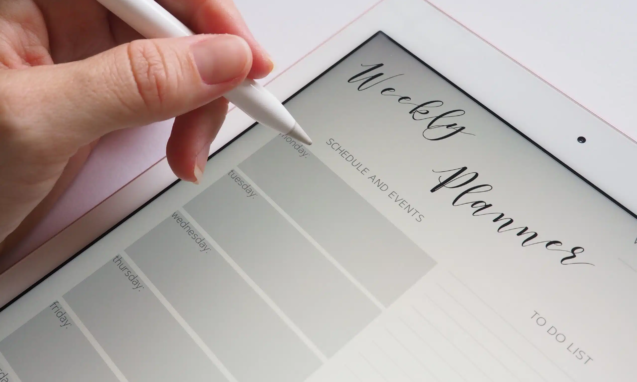 pexels-jess-bailey-designs-768472-scaled